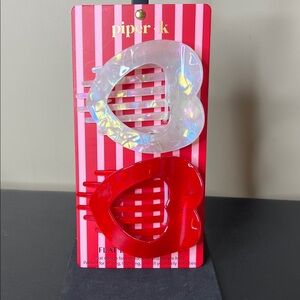 Piper K | Large Iridescent Hearts Flat Lay Claw Clips ♥️